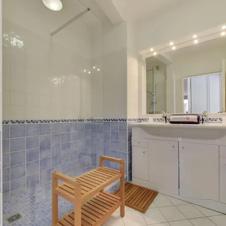 Les Terrasses De By Interhome アパート