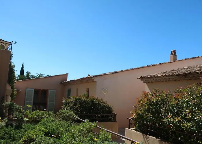 Lejlighed Les Terrasses De Grimaud-1 By Interhome *
