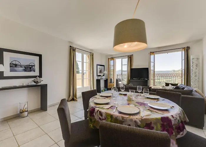 Les Terrasses De Grimaud-1 By Interhome Lejlighed